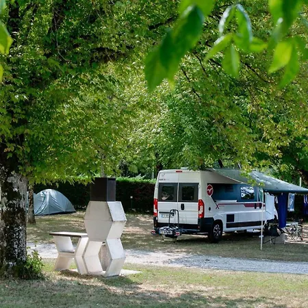 Onlycamp L'argente مكان تخييم